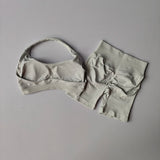 Conjunto de top e short esportivo